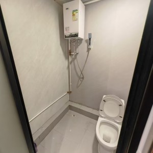 北角马宝大厦海景studio套房，北角站步行2分，港大25分钟，电梯家电齐全超宜居