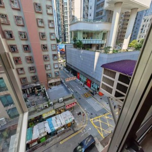 北角马宝大厦海景studio套房E室，北角站步行2分，港大25分钟，电梯家电齐全超宜居